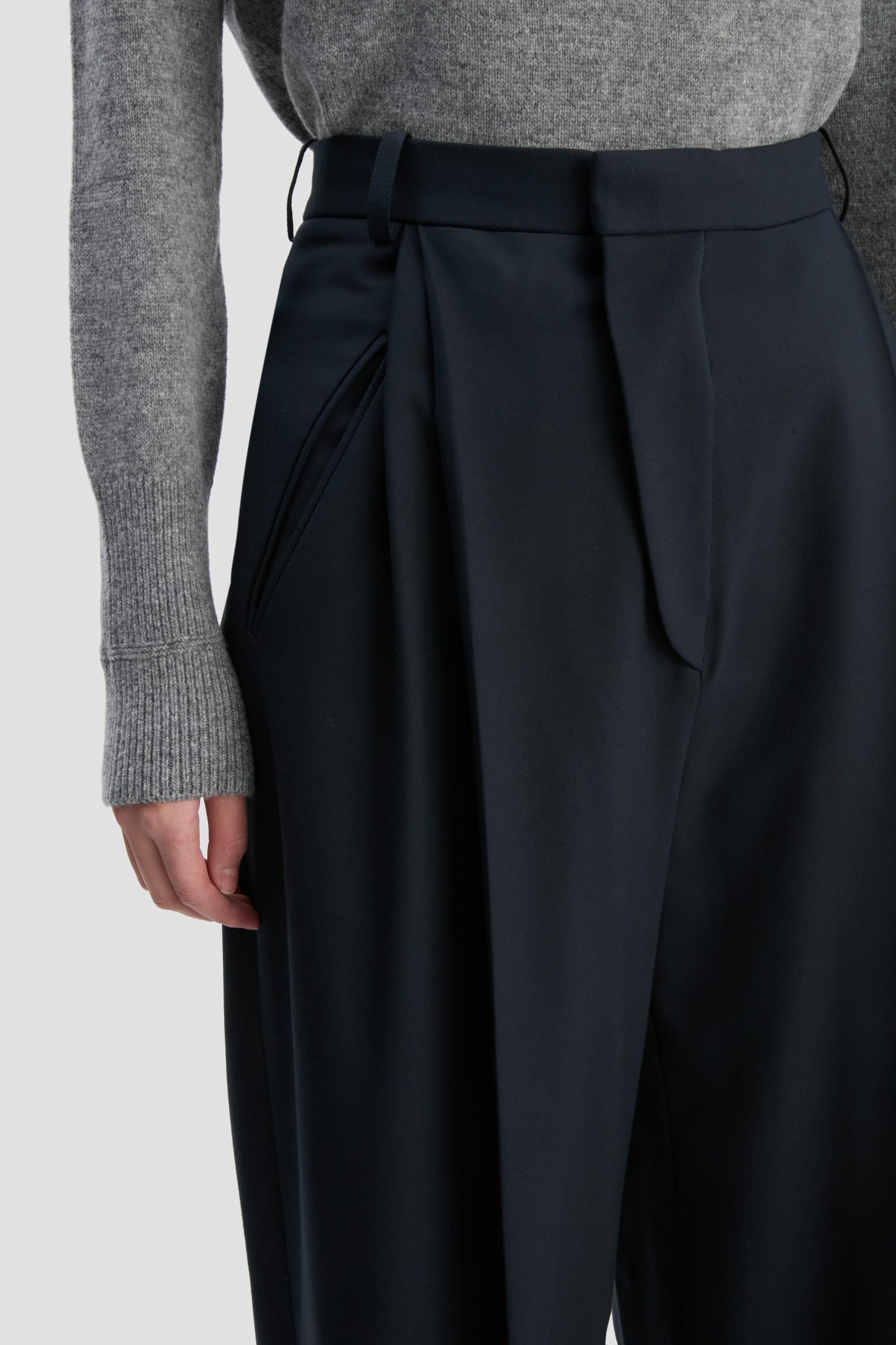 Charlee Trouser In Midnight - Image 2