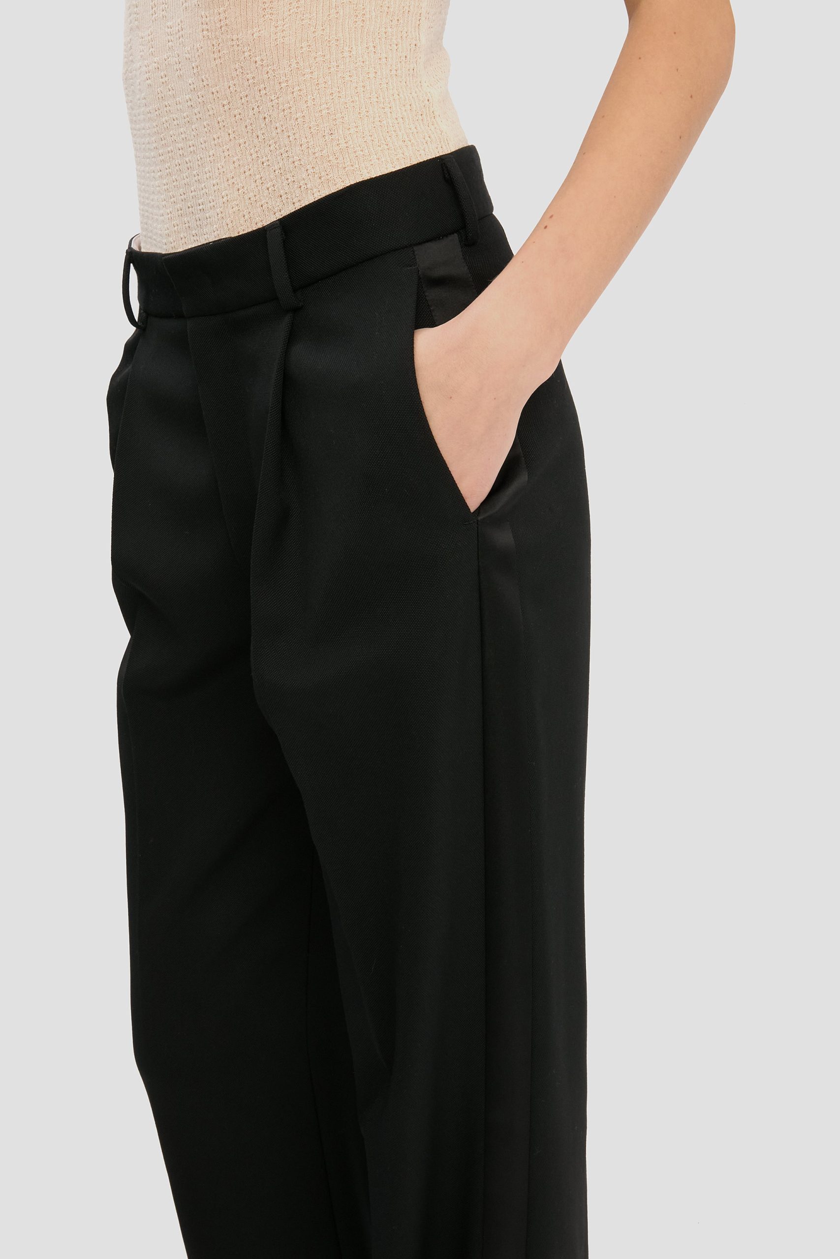 Tailored Straight Leg Trouser In Black - Image 3